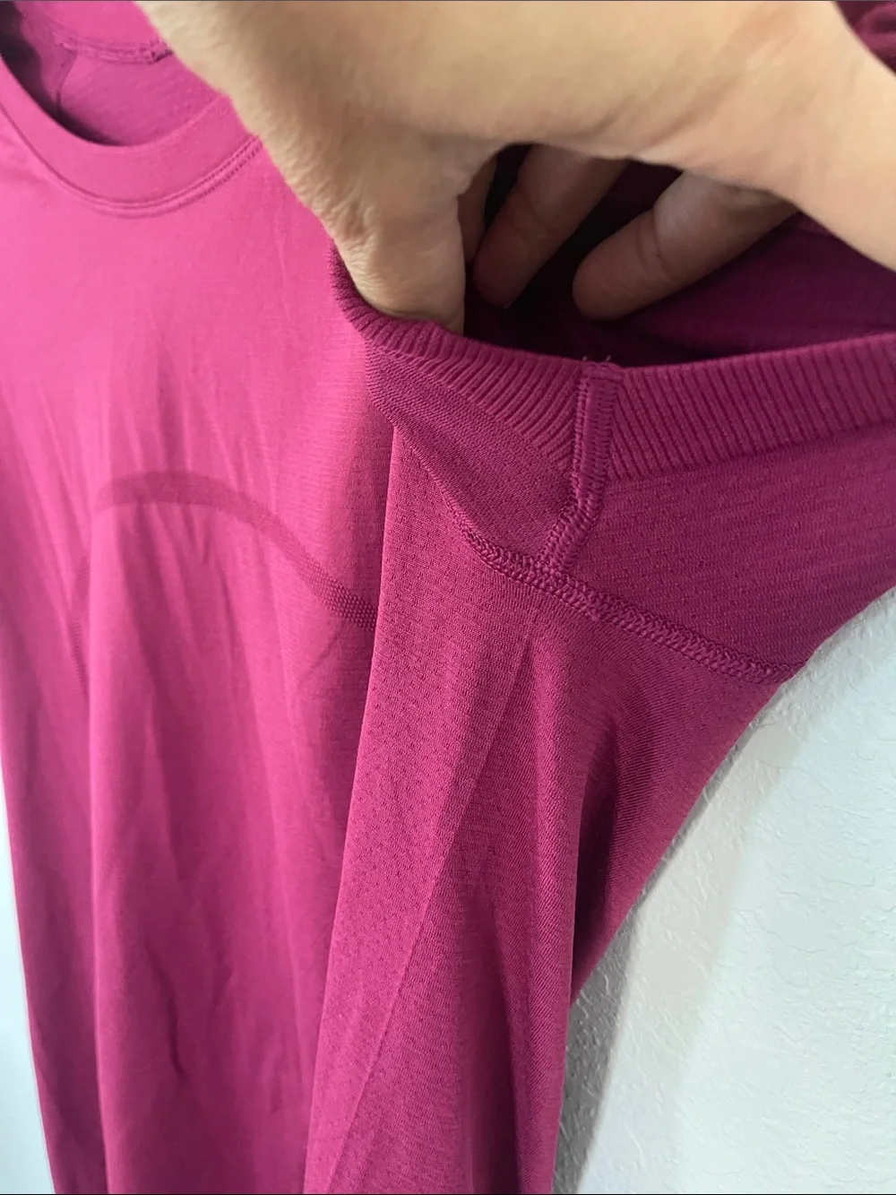 Lululemon Swiftly Tech Short Sleeve Running Top Berry Magenta Women’s